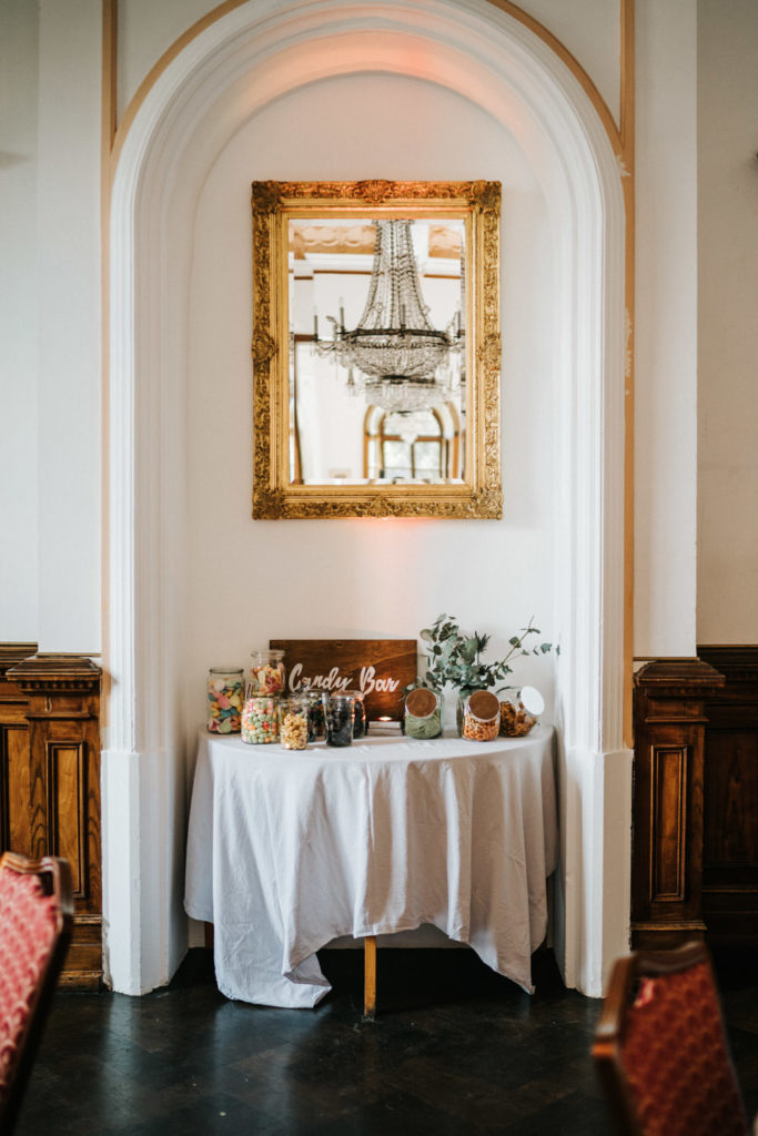 Burg Bergerhausen Kerpen Hochzeitslocation