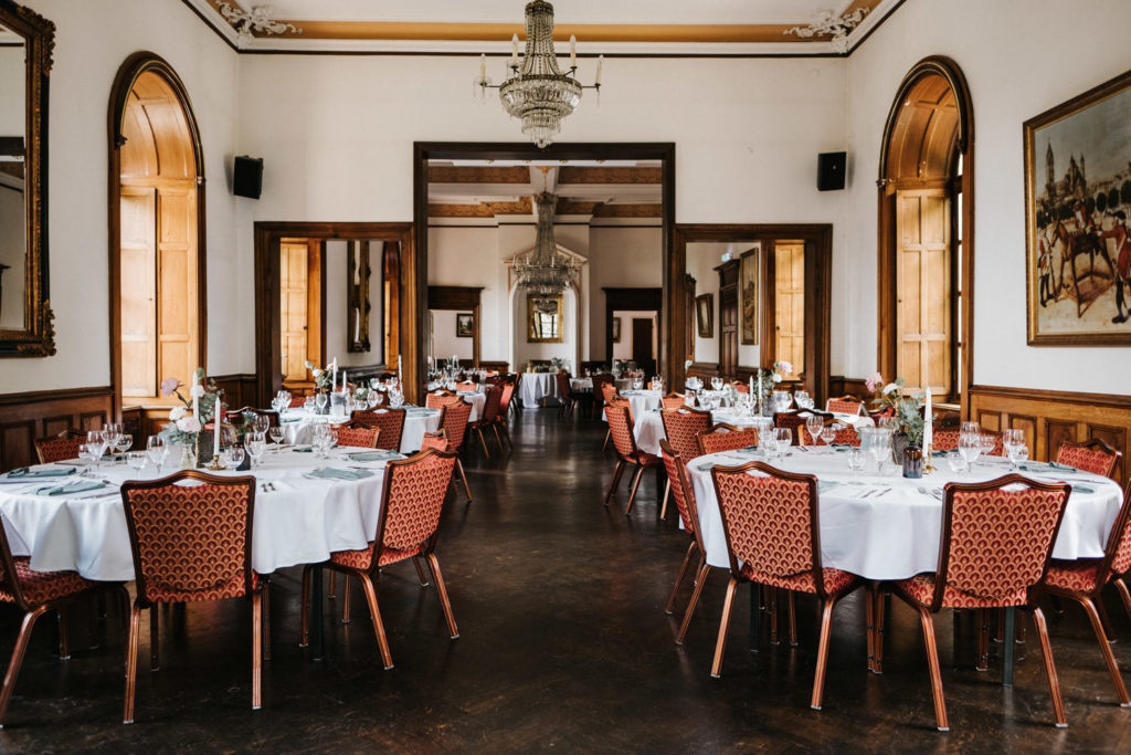 Burg Bergerhausen Kerpen Hochzeitslocation