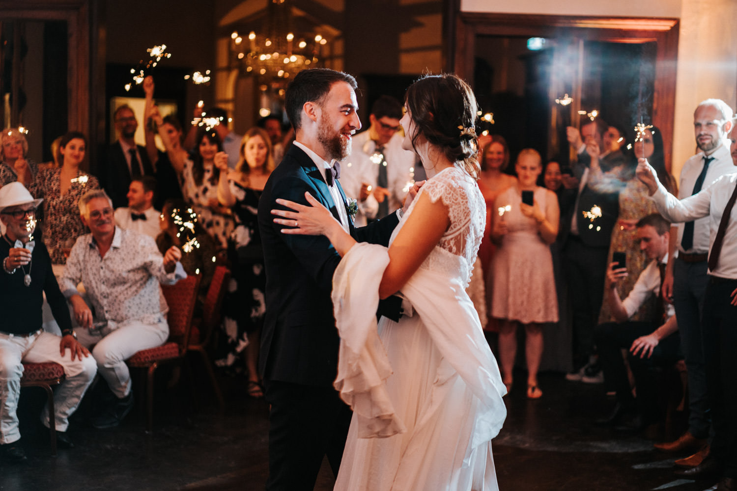 Burg Bergerhausen Kerpen DIY Hochzeit