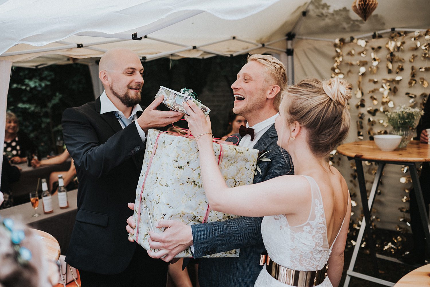 Hochzeitsfotograf Bonn Altes Rathaus Gartenhochzeit