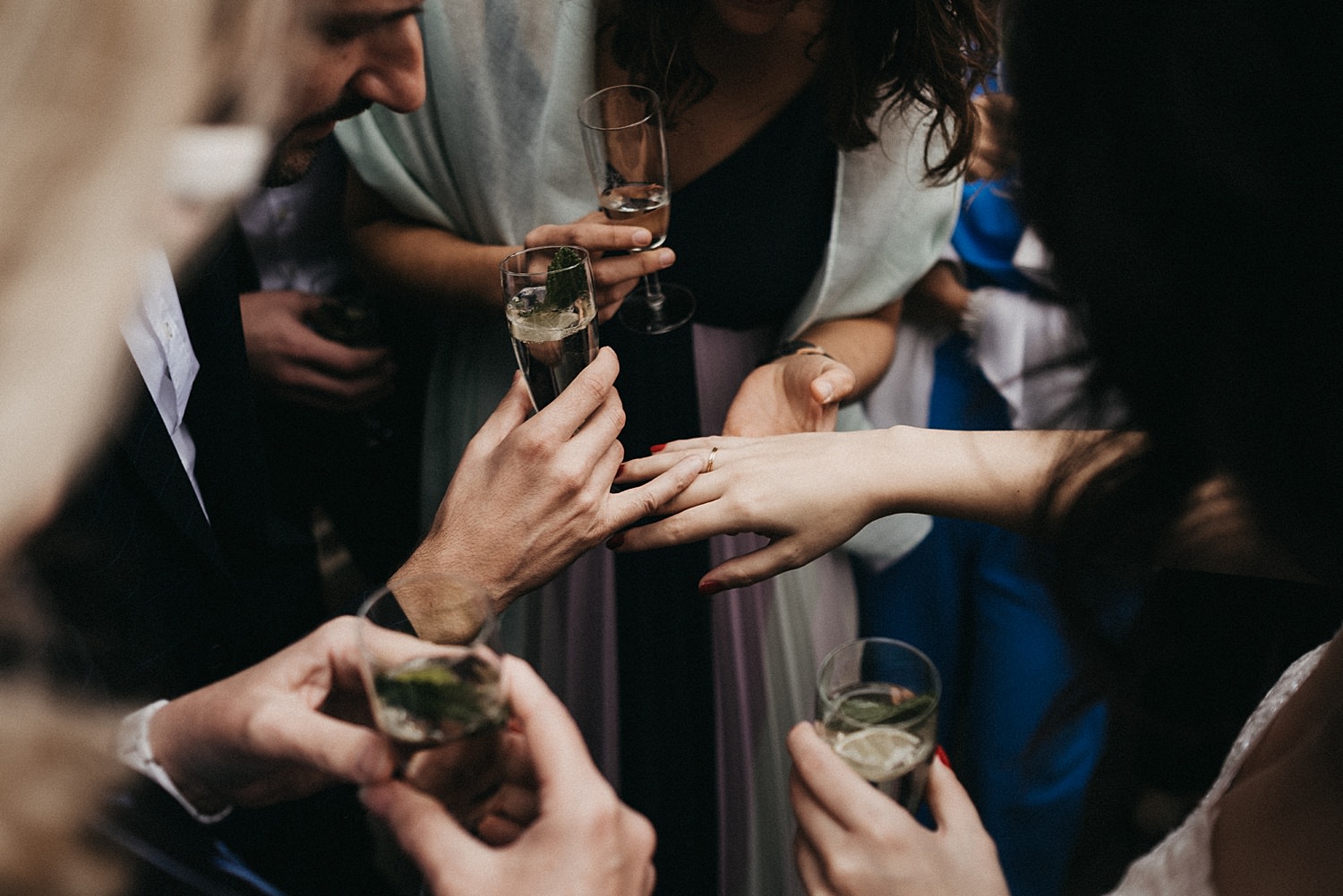 Lokschuppen Bottrop Hochzeitsfotograf nrw lesbisches Paar