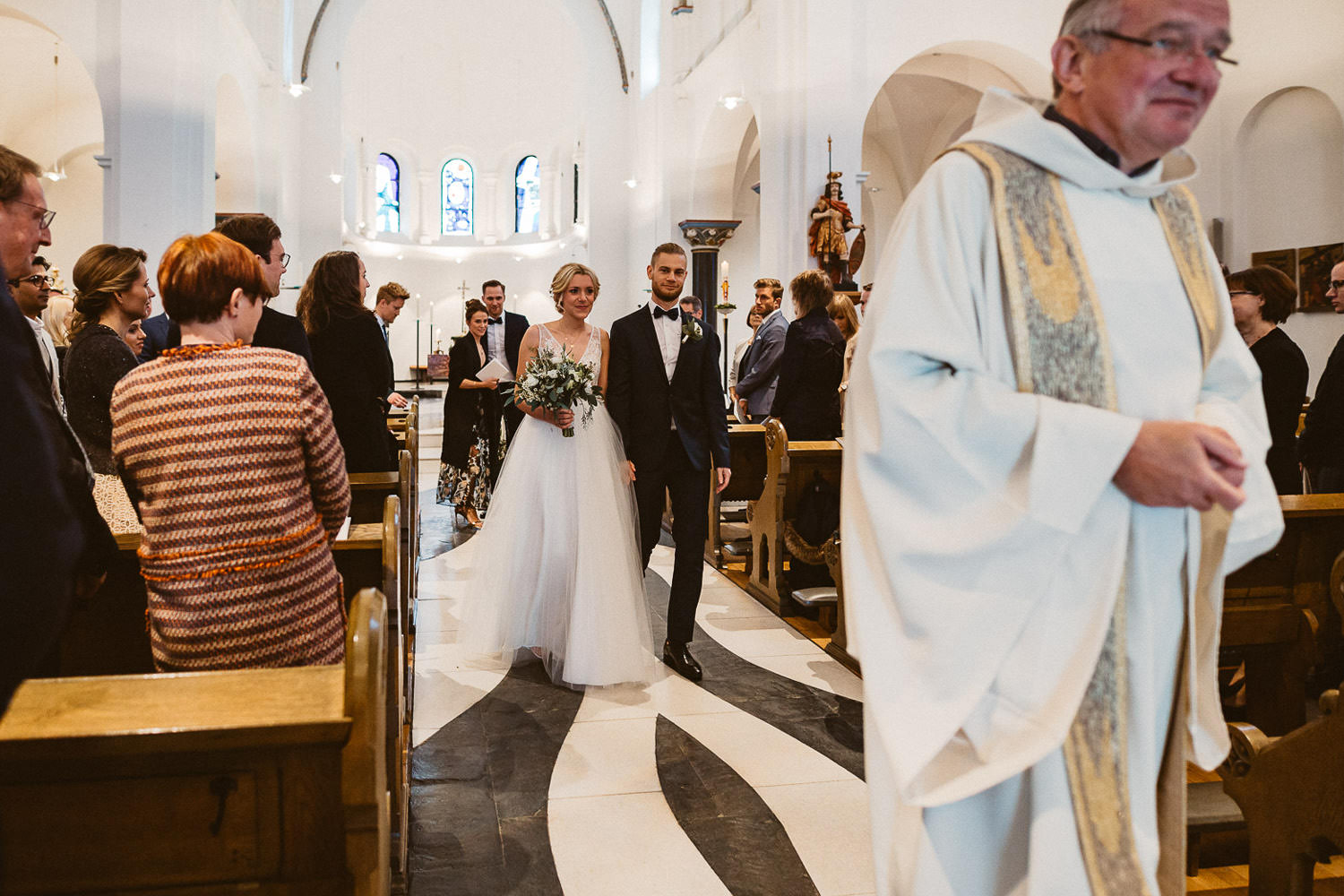 Als Hochzeitsfotograf Köln auf einer Hochzeit in der Studio Lichtstraße